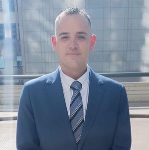 Meet your Posher, Ryan